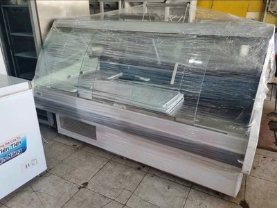 Thanh lý tủ trưng bày thực phẩm tươi   giò chả   thịt cá   hải sản mới 90 0