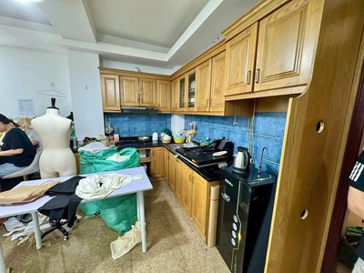 Bán nhà phố Láng Hạ, Ba Đình dòng tiền 1.8 tỷ/năm 9 tầng 110m2 giá 54 tỷ 4