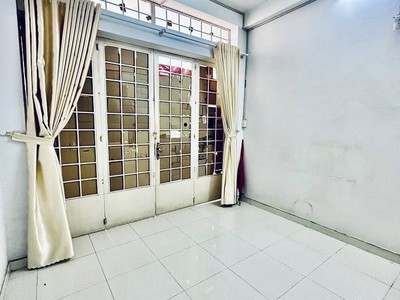 Ngay SVĐ Thống Nhất - ĐH Y Dược - 40m2 A4 - 3 tấm - sát mặt tiền đường - 7 tỷ 2