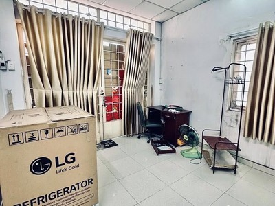 Ngay SVĐ Thống Nhất - ĐH Y Dược - 40m2 A4 - 3 tấm - sát mặt tiền đường - 7 tỷ 3