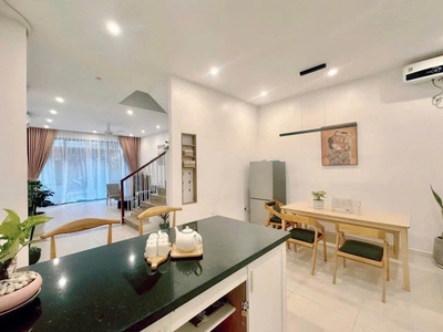  Toàn căn hộ 4 tầng Khu phố Tây An Thượng - Cách biển 200m  2