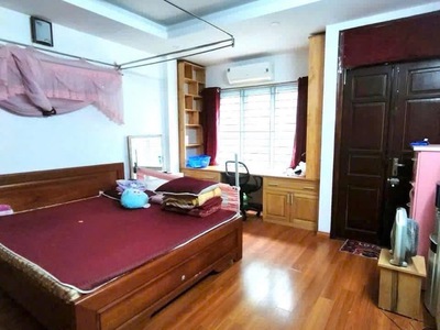 Bán nhà hoàng như tiếp long biên,oto đỗ cổng, 2 thoáng,dân xây,44m nhỉnh 8 tỷ 2