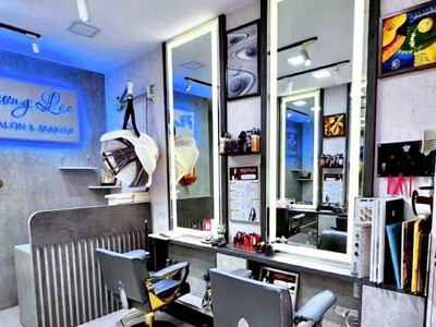 Chính chủ cần sang tiệm tóc đang hoạt động tốt tại phú nhuận, hcm. 3