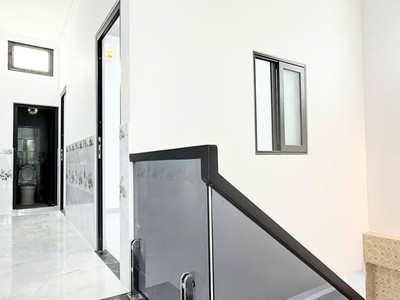 Bán nhà đúc 2 tầng 79m  nở hậu gần mặt tiền dương công khi nhà máy nước tân hiệp. 4