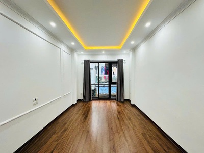 Nhà mới ngay láng hạ, giảng võ 32m 5 tầng - 3pn rộng giá 7.98 tỷ 0