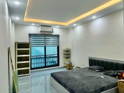 Bán nhà khương trung 35m 5 tầng 8,2 tỷ - ngõ trước nhà rộng 2,3m 50m ra ô tô 2