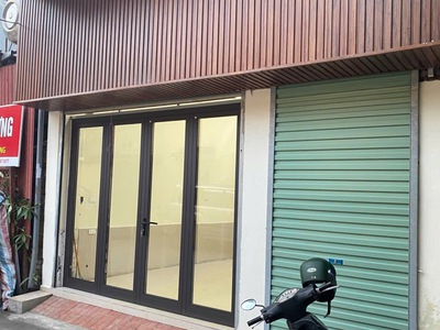 Chính chủ cho thuê nhà tại ngõ 210a, võ chí công 0