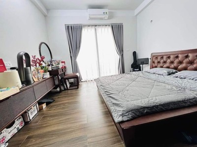 Trung tâm phường đông ngạc  - bắc từ liêm - dt35m2 - 5 tầng - giá 6 tỷ - ngõ thông thoáng 2