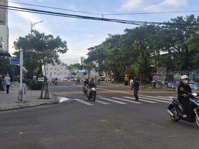 Nhà đất vàng 95m phố tây an thượng cách biển mỹ khê 500m giá chỉ 7,5 tỷ 1