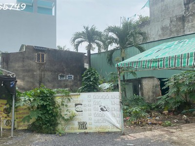 Bán đất phước thiện   long bình   quận 9, đường 7m có lề 3m, ngang hiếm 5.5m, sổ hồng riêng, dân 0