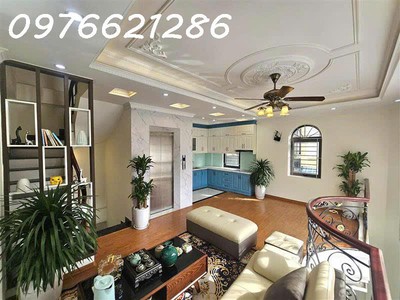 siêu phẩm nhà nguyễn văn linh 40m2.mt: 5m-ô tô tránh 6 tầng thang máy lô góc nở hậu 3