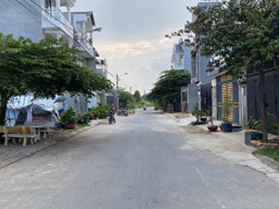 Đất nền khu dân cư bưng ông thoàn phú hữu, quận 9 cũ 0