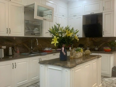 Cho thuê biệt thự kđt vinaconex3 trung văn. dt 180m x 4,5t, đã hoàn thiện. giá 50tr/tháng .lh : 1