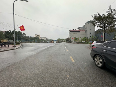 Chủ bán 80m - đấu giá x2 nguyên khê - đông anh - kinh doanh ngày đêm mặt tiền và hậu: 5m 0