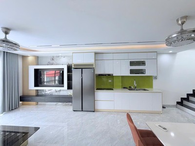 Nhà đẹp lõi ngọc thụy   ngõ ô tô vào nhà   6 tầng thang máy   full nội thất   gần công viên, trường 1