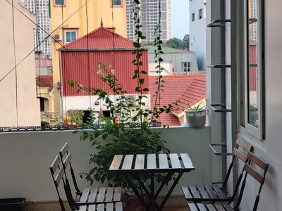 CẦN CHO THUÊ NHÀ RIÊNG 200m2 sàn, 5 tầng tại Q.Tây hồ 6