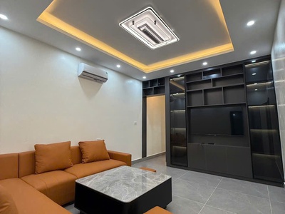 Bán nhanh căn hộ tầng 2 tập thể Nguyễn Công Trứ diện tích 75m2 giá 4.4 tỷ 0