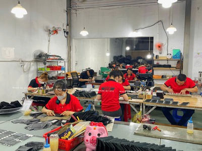 Nhập ví   dây nịt   túi da giá gốc tại xưởng 4