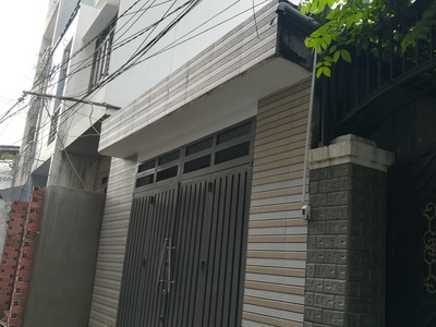 Chính chủ gửi bán nhà Nguyễn Duy Cung- gần ngã 3 Tân Sơn- Dt 70m2- Giá 4.65 tỷ tl 0