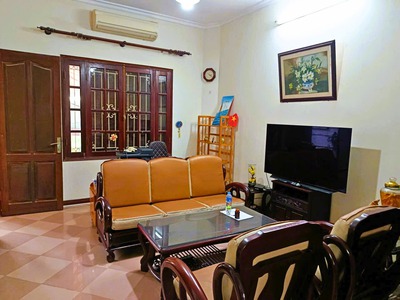 Cho thuê nhà mặt phố Tây Hồ, tổng diện tích 130m2, 20 triệu/tháng 2