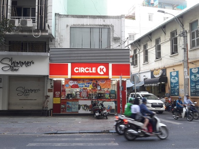 Cho thuê nhà MT: 4,5m DT: 130m2 phố Cát Cụt, vỉa hè rộng rãi, gần ngã 3 0