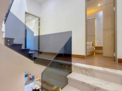 Nhà 3 tầng Full nội thất mới Kiệt Trần Cao Vân thông Nguyễn Tất Thành 6