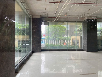 Cho thuê mặt bằng tầng 1 423m2, Tòa 6th Element cho thương hiệu lớn, ngân hàng 4