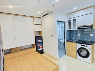 Bán tòa nhà chùa láng, đống đa - 70m x 7t thang máy - 18 phòng kk - dòng tiền 85tr/th - giá 26 tỷ 3