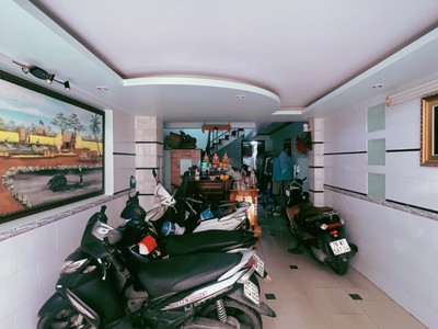 Cách mạng tháng 8 - quận 3 - chdv 4 tầng - 80m - 12 phòng - chỉ 13.99 tỷ 1