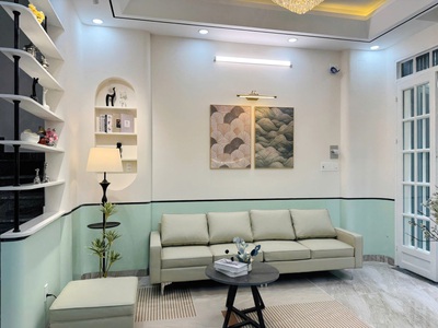 Nhà mới 4 tầng hẻm thông 181 âu dương lân p3q8 . giá: 6.4 tỷ 2