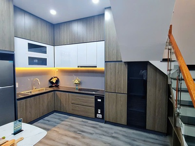 Nhà phố 2 lầu sổ hồng riêng, vay ngân hàng dễ dàng 1