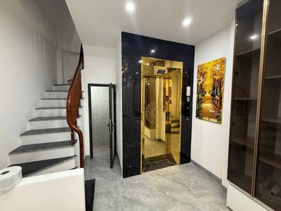 Bán nhà - phân lô quân đội ngọc thụy- 40m - 7 tầng thang máy giá chỉ 9.x tỷ, gần ô tô 2