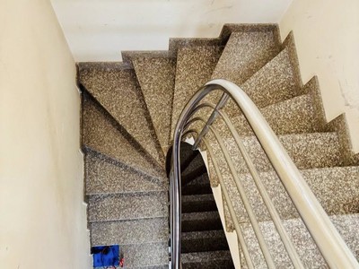 Ngay luỹ bán bích - góc 2 mặt tiền 4 tầng - 87m ngang 5 - sẵn dòng tiền chỉ 13.x 4