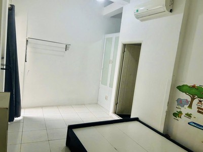 Nhà cho thuê cách mạng hẻm xe hơi 80m 2 tầng full tiện nghi 3