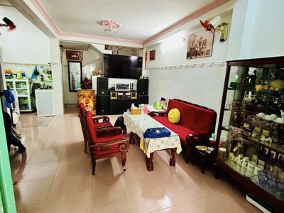 Ngay luỹ bán bích - góc 2 mặt tiền 4 tầng - 87m ngang 5 - sẵn dòng tiền chỉ 13.x 1