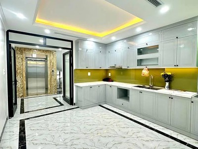 Nhà mới 6t- thạch bàn -lô góc thông 2 đầu nhỉnh 8tỷ 2