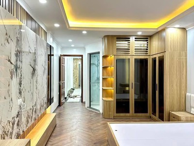 Nhà mới 6t- thạch bàn -lô góc thông 2 đầu nhỉnh 8tỷ 3