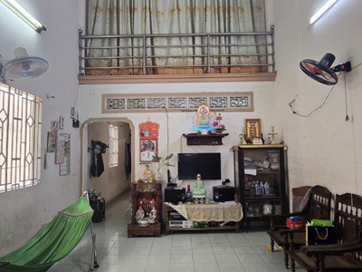 Nhà đường d4 ngay công viên phần mềm quang trung quận 12 100m2 5 tỷ 5. 2