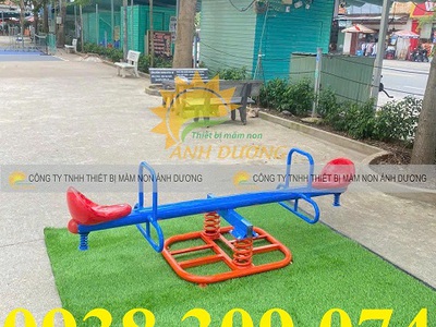 Bập bênh đòn đôi ngoài trời, bập bênh đôi mầm non 1