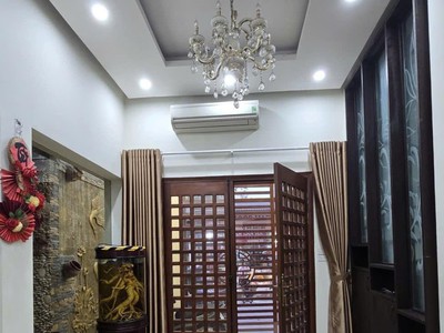 Cực phẩm lô góc bắc từ liêm - oto tránh - mt 8m   giữa 4 đh lớn 1