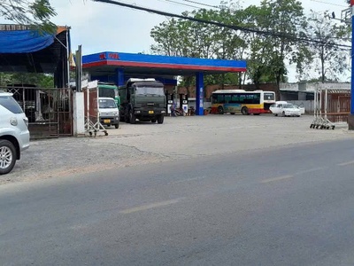 Bán cây xăng 08 trụ bơm đang hoạt động   giáp ranh hóc môn   doanh thu ổn định 0