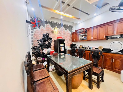 Thái thịnh lô góc hai thoáng ô tô tránh-dân trí cao 50m 4 tầng nhỉnh 14 tỷ 2