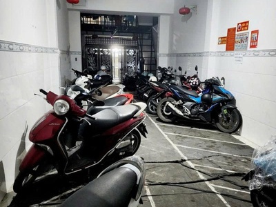 Bán nhà dòng tiền, hxh lạc long quân - ngay chợ vải, hậu 6m, dài 32m, 5 t, 15pn, 15,5 tỷ 0