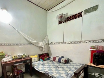 Cg: nhà chính chủ gần chợ hiệp bình chỉ 4,3 4