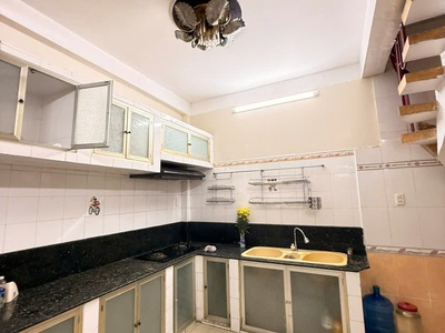 Cho thuê nhà giá rẻ  tại hoàng văn thụ, p.4, tân bình, tp.hcm- chỉ 13 triệu thương lượng 3