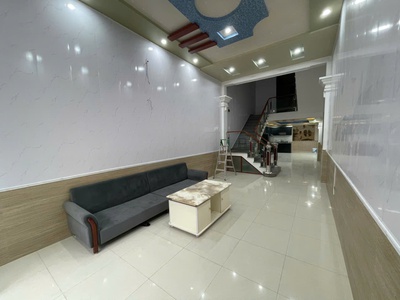 Cho thuê nhà khu phân lô Văn Cao 83m2 , 4 p.ngủ khép kín. 0