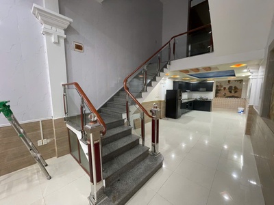 Cho thuê nhà khu phân lô Văn Cao 83m2 , 4 p.ngủ khép kín. 9