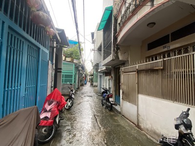 Phong phú q8 - nhà 3 tầng đẹp - 2pn 2wc - giáp quận 5 - 3 đồng nhỉnh. 4