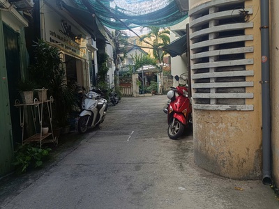 Nhà 2 tầng kiên cố trưng nữ vương gần duy tân, nguyễn hữu thọ giá tốt đầu tư 2