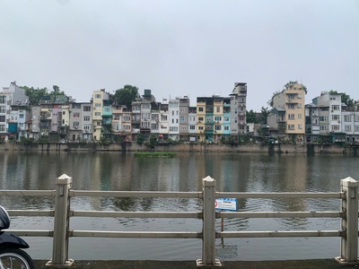 Bán nhà 8 tầng ven hồ nguyễn văn cừ, long biên full nội thất cao cấp diện tích: 48,2m 0